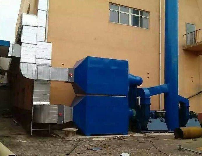 河南鄭州有機廢氣溶劑回收設備安裝現場